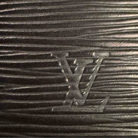 ✨ Louis Vuitton Pochette Homme Clutch Black Epi Leather Zipper Bag Vintage LV - Picture 7 of 12